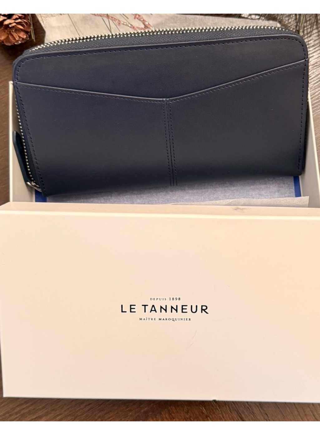 Le Tanneur Navy Leather Zip Wallet — image 4 of 8